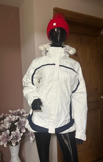 Zimná čiapka s brmbolcom, 