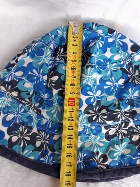 Obojstranny klobucik simpsonovci, 98