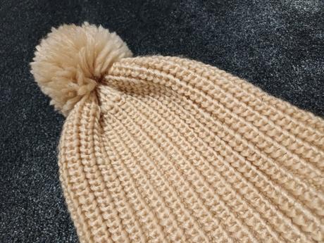 Damska ciapka v.uni, 