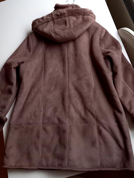 Kožuch vel. 44/46, 44