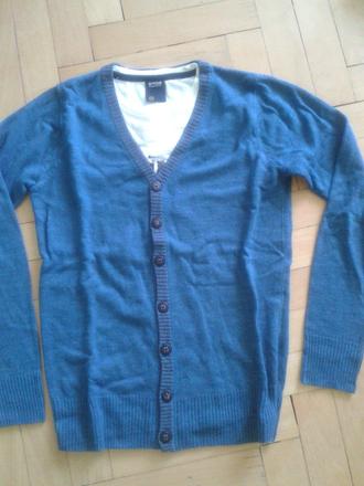 Smog svetrík so všitým tričkom, xs