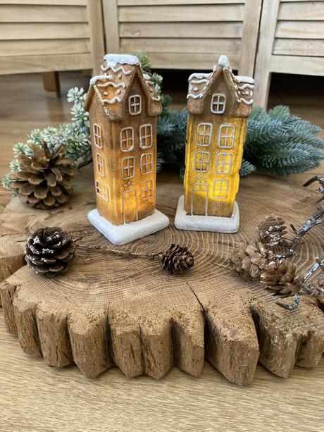 Led perníkový domček vyšší, 