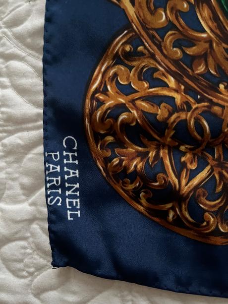 Chanel šatka, 