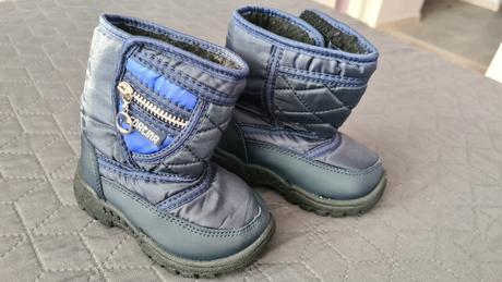 Snehule, deichmann,22