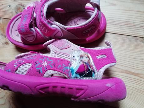 Sandále frozen, 26