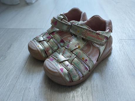 Sandale biomecanics velkost 21, 21