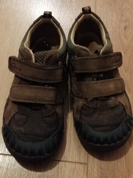 Topanky s okom dinosaura, clarks,29