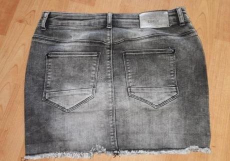 Dámska sukňa, only,30