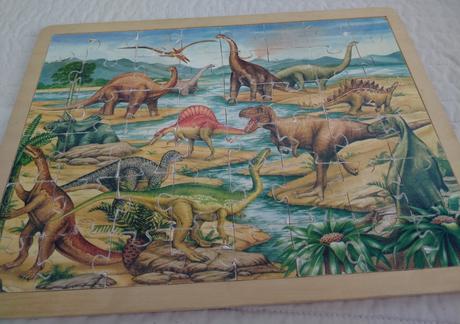Drevené podlahové puzzle dinosaury, 