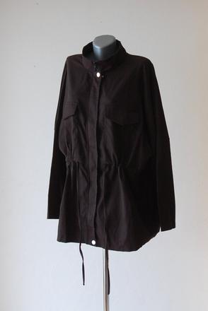 Štýlová tmavohnedá field bunda zn.shein, 4xl