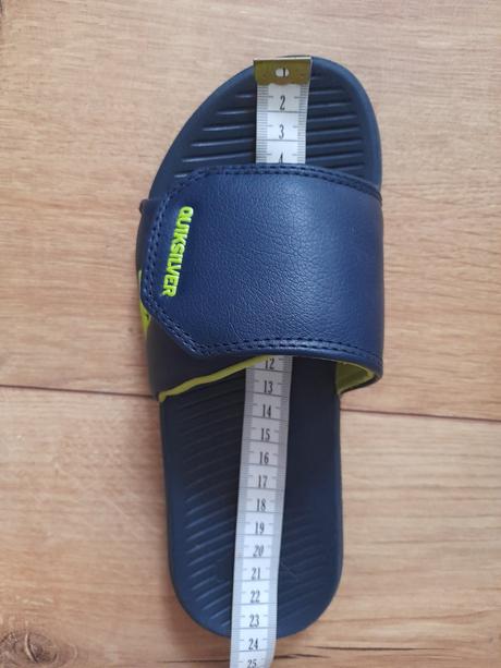 Slapky, quiksilver,35