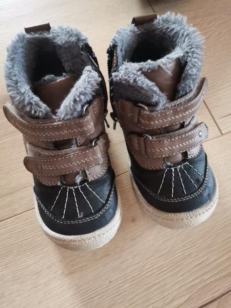 Kvalitné z baťa, pár krát obuté.. ., bubble gummers,24