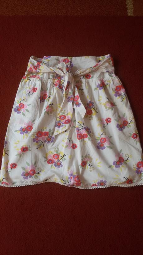 Kvietkovana sukna, vel.s, miss selfridge,s