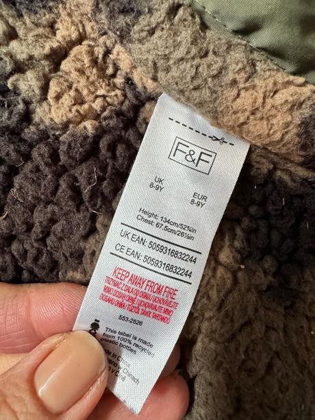 Tepla bunda, f&f,134