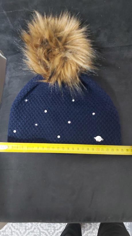 Zimná dámska čiapka s gongolcom zn. relax,cz, l