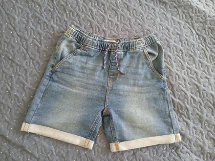 Chlapcenske kratasy, sinsay,140