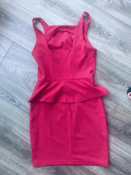 Krásne šaty, atmosphere,s