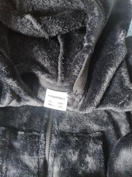 Overal na doma, gate,146