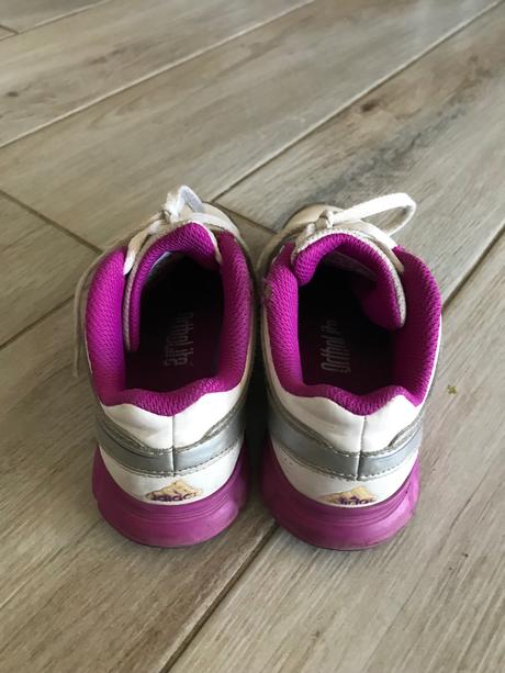 Tenisky, adidas,28