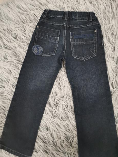 Tmavomodré rifle, lupilu,116