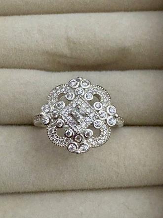 Filigránový strieborný prsteň, 