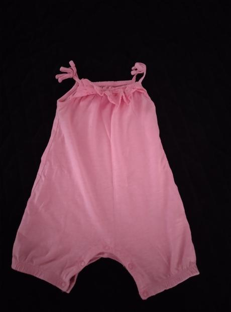 Darujem k nákupu - opaľovačky, pepco,74