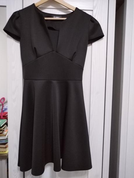 Nádherné šaty xs a s, s