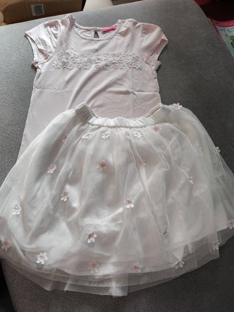 Balík oblečenia pre dievča veľkosť 122/128, 122–134