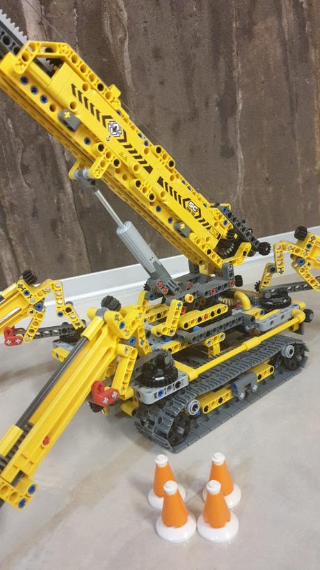 Lego technic 42097 - kompaktný pásový žeriav  top, 