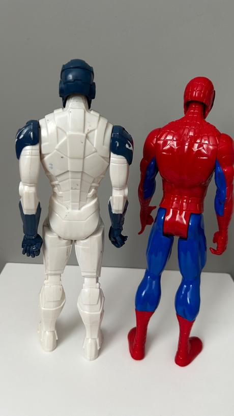 Spiderman a iron man,