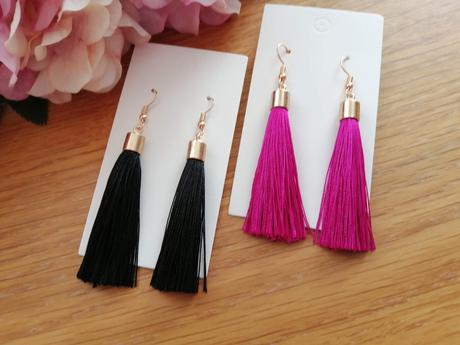 Strapcové náušnice,