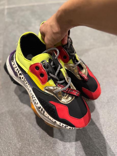 Zaujímavé sneakersy, 40