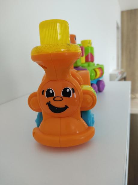 Vláčik fisher-price,