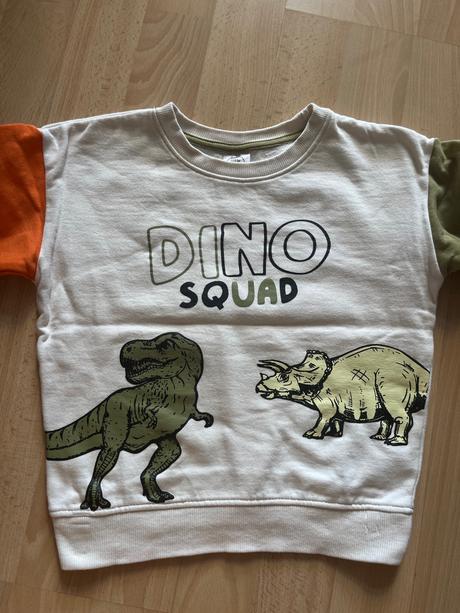 Mikina pepco dino 104 top stav, pepco,104