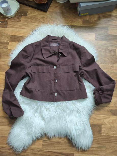 Dámske štýlové crop top sako, amisu,40