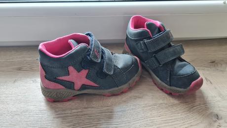 Topánky od 19-29, 24