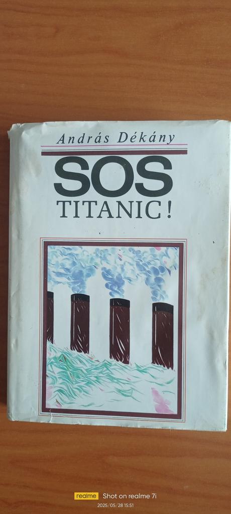 Titanic kniha,