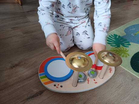 Dreveny bubon a cinely, 