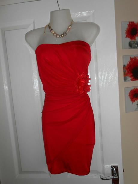 Bezramienkove saty, velkost 44, jane,44