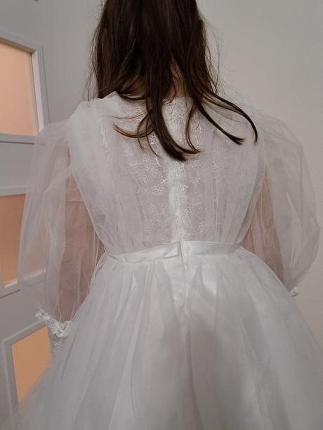 Šaty na 1.sv.prijimanie, 134