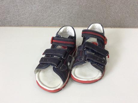 Sandalky, lasocki,24