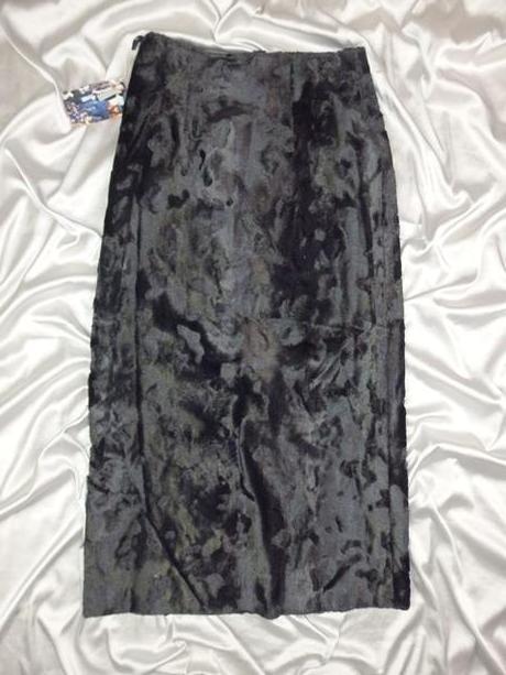 Luxusná tradičná sukňa, 42