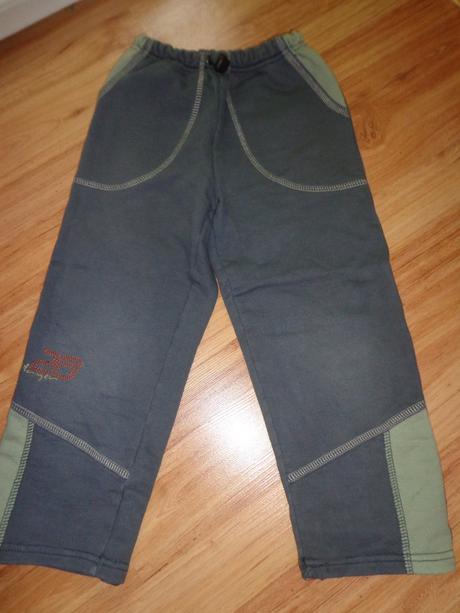 Tepláky, katval,110