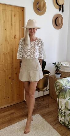 Nová kožená béžová sukňa zara, xs