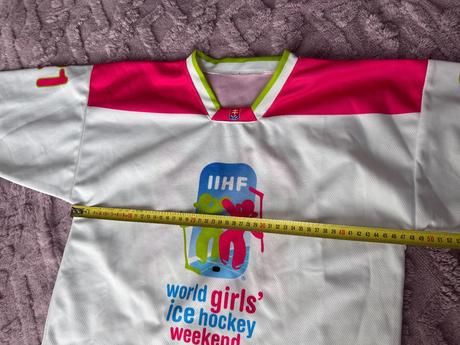 Dievčenský hokejový dres, 134