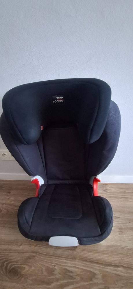 Autosedacka romerbritax kidfix xp-rm, römer