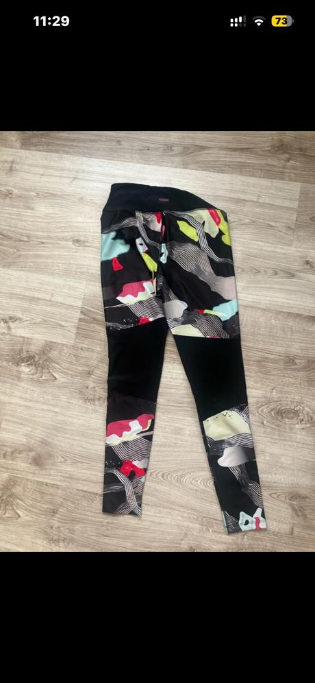 Guess leginy, guess,m