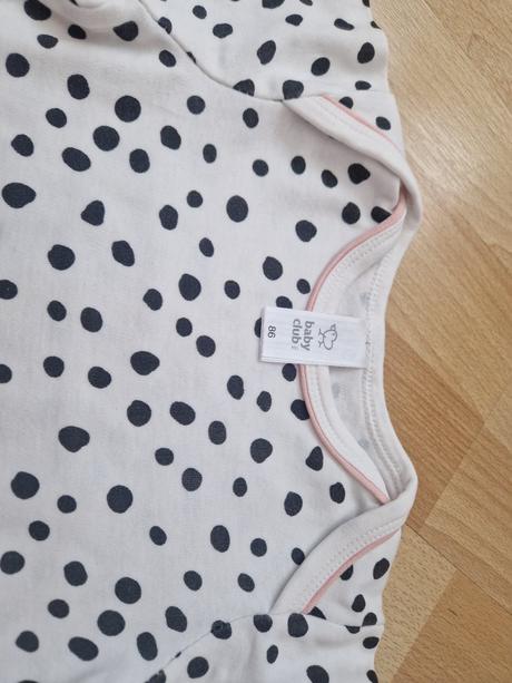 Detské body, c&a,86