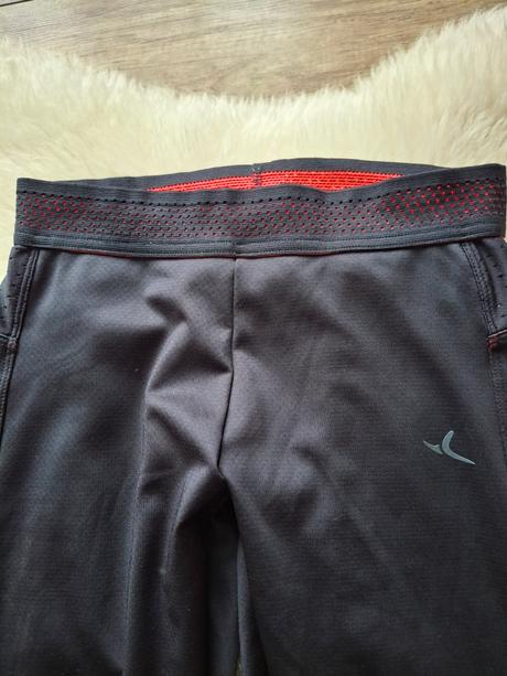 Legíny určené na cvičenie a telocvik ssu super, decathlon,146