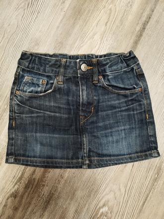 Riflová sukňa, 116